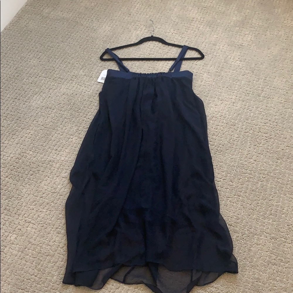 Dress - Picture 4 of 7